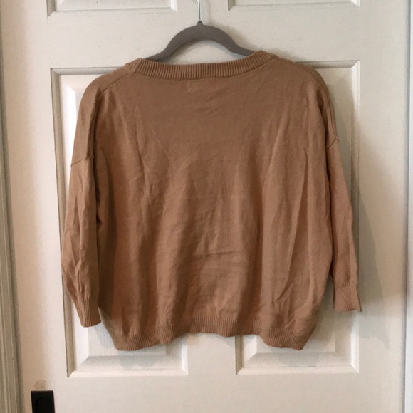 Brown sweater with maroon owl - Picture 4 of 4